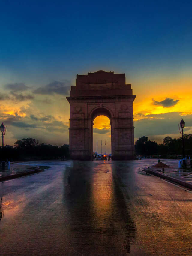 New,Delhi,,India-,August,10,2016:,India,Gate,After,A