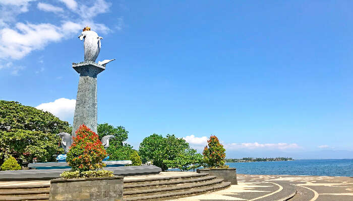 Sightseeing tour of Lovina Beach