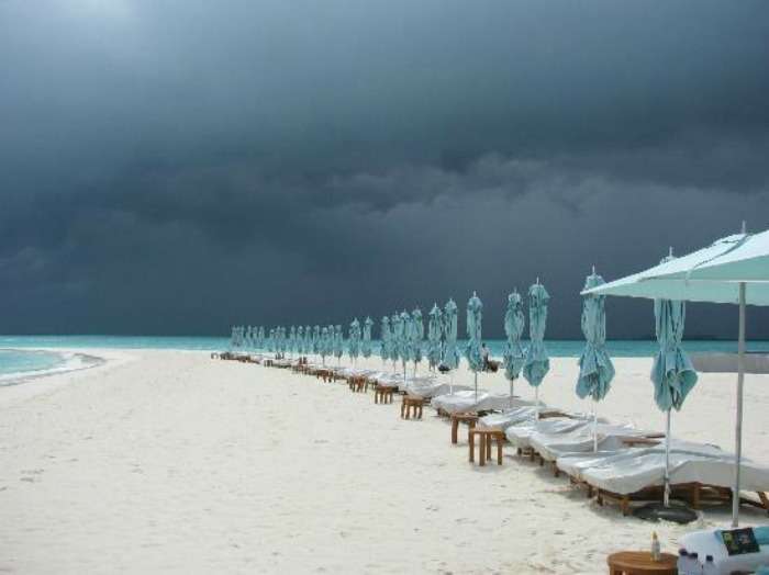 Maldives weather tropical climate with abundant rainfall