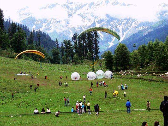 One of the best things to do in Manali is to indulge in adventures at Solang Valley