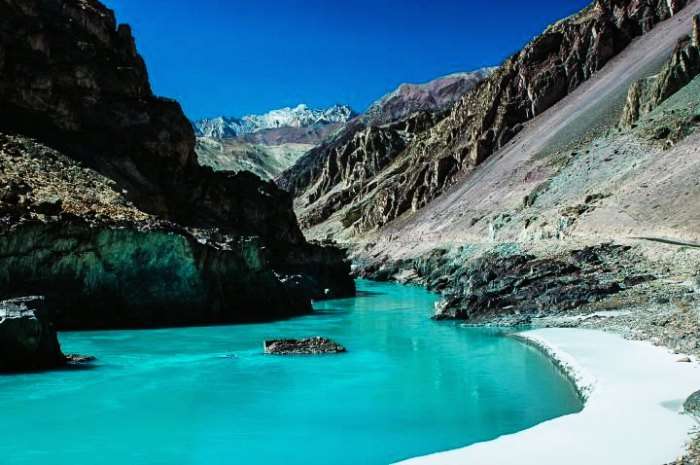 Zanskar Valley is one of the best places to visit in Leh-Ladakh