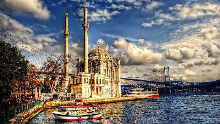 Istanbul is the best place to visit in turkey for couples