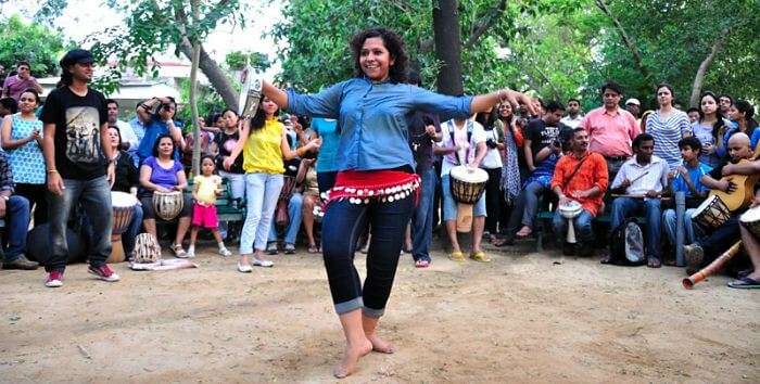 People rejoicing at Delhi Drum Circle, one of the most fun places to visit in Delhi