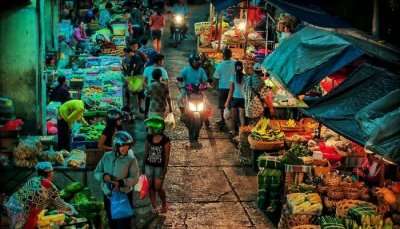 Badung Market is the largest traditional shopping place in Bali