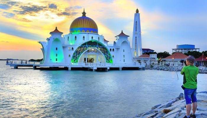 Floating-mosque