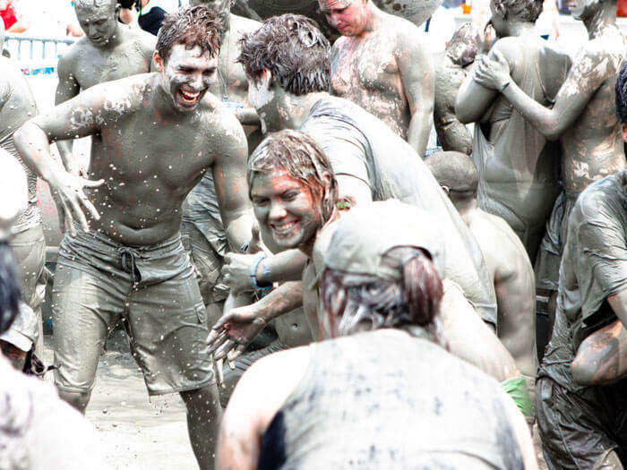 Crazy mud parties at Nashik – Definitely a fun activity in Mumbai for people who are still a child at heart