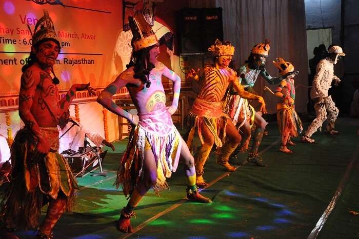 Dancers performing during the famous Matsya Festival in Rajasthan