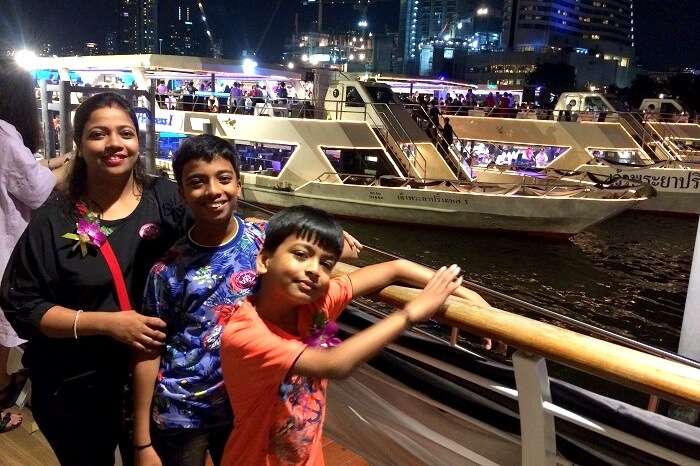 Chao phraya river cruise