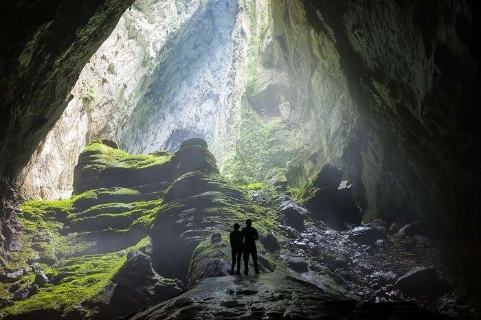 Honeymoon couple caving in Portugal