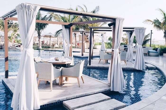 Palm Avenue Restaurant in Dubai