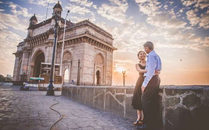 A couple in Gateway of India
