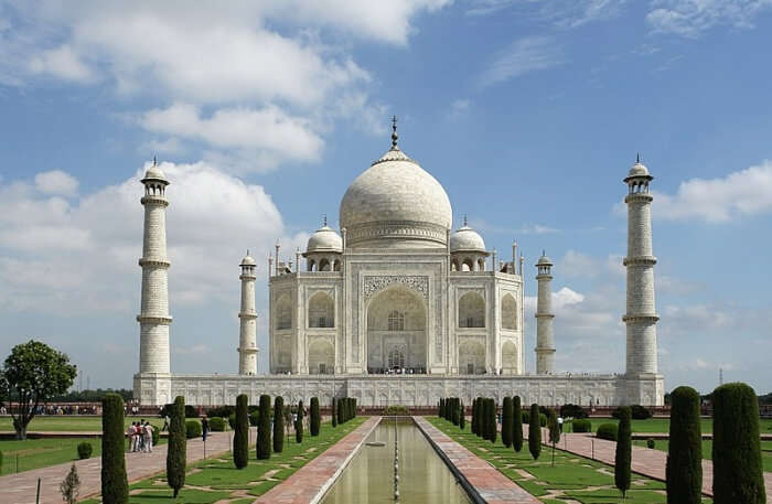 Wonderful view of Taj Mahal