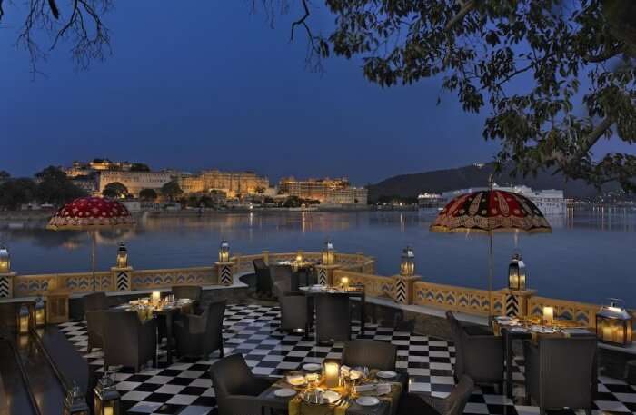 sheesh mahal