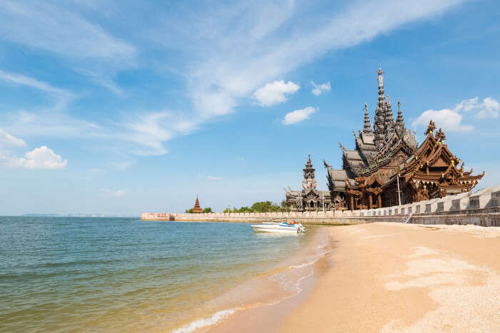 visit places in pattaya