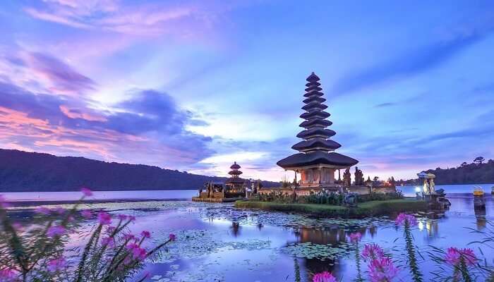 A blissful view of Tanah Lot Temple in Bali which is one of the best summer holiday destinations in the world