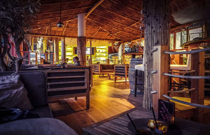 Asolare, St. John