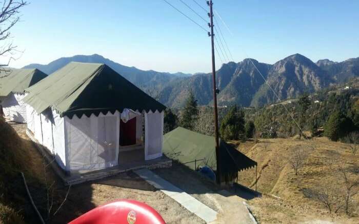 A Swiss tent of Wildex Camp in Kanatal with gorgeous mountain views around 