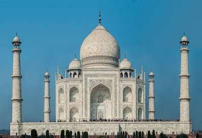 A glorious view of Taj Mahal which is also known as one of the best places to visit in North India