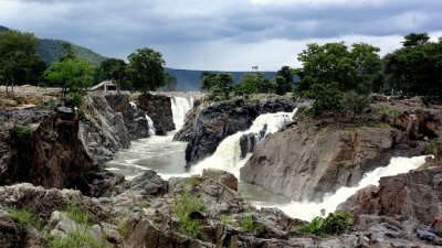 Hogenakkal- places to visit in tamil nadu