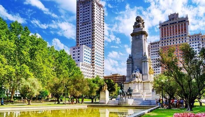 Plaza de España, Madrid, one of the best place to visit in Madrid 