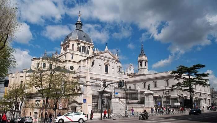 Catedral de Sta Maria la Real de la Almudena