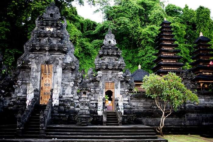 bat cave temple in bali