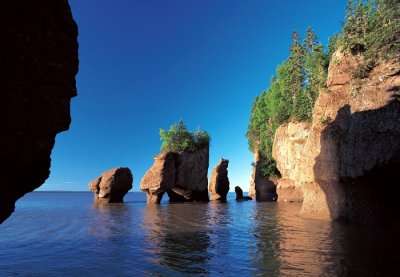 A breathtaking view of Bay of Fundy which is one of the best places to visit in Canada