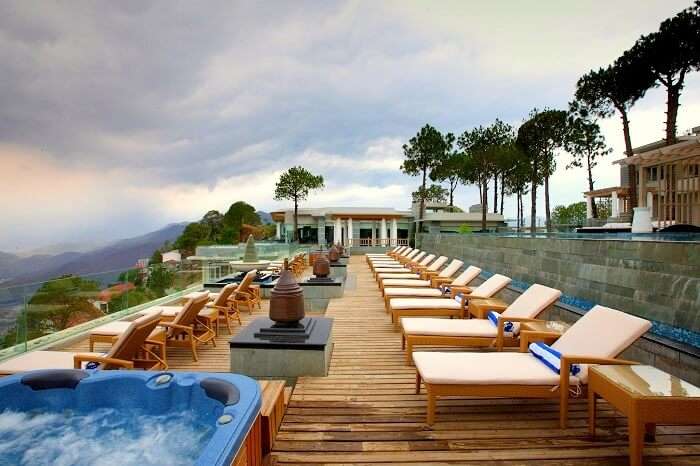 Moksh Spa Resort Parwanoo