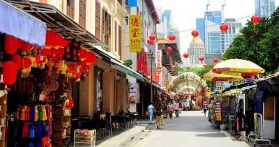 Chinatown market is one of the best flea market for shopping in Singapore