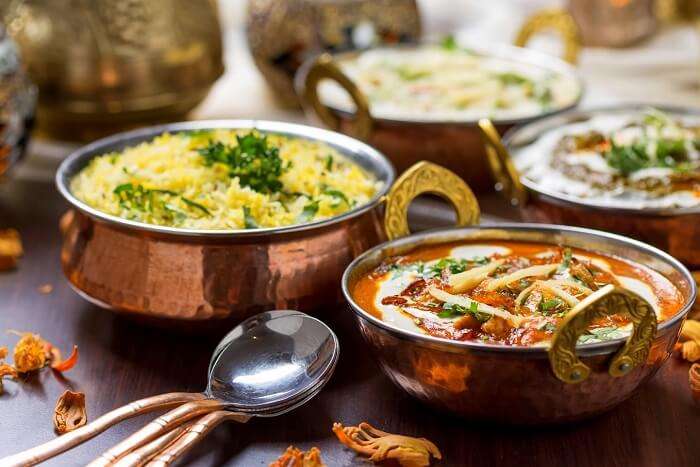 try rajasthani cuisine at handi in jaipur