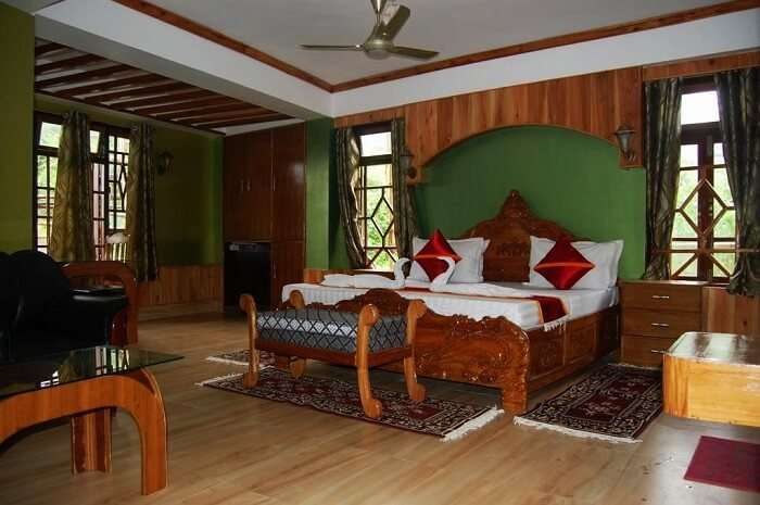 Hotel Lama Dhim, Kalimpong
