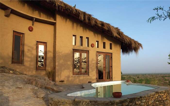 Private pool with cottage in Lakshman Sagar 