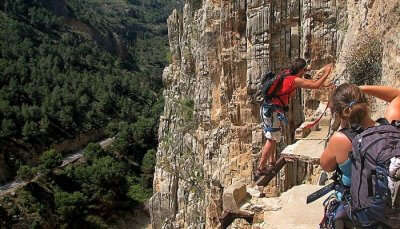 Kings Little Pathway, one of the thrilling things to do in Spain