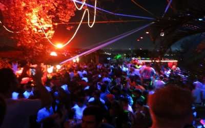 People partying at one of the clubs in Goa 