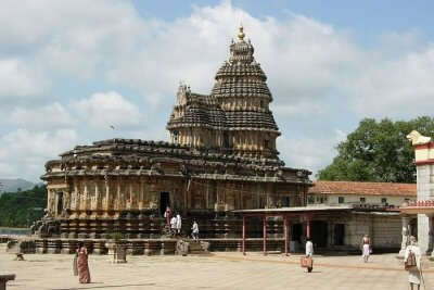 Sringeri Sharada Peetham Exterior known for its peace and tranquil surroundings.
