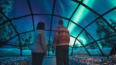 northern lights glass igloo