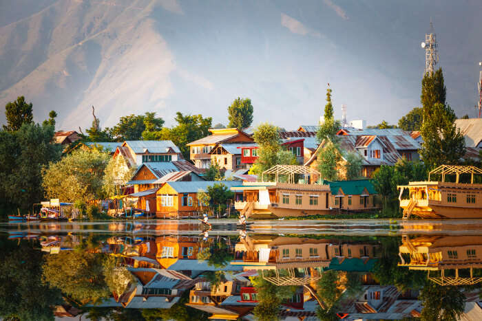 kashmir house boats in dal lake