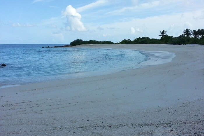 Emboodhu Finolhu Island