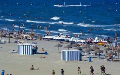 13 Valencia Beaches For A Thrilling Mediterranean Vacay In 2022