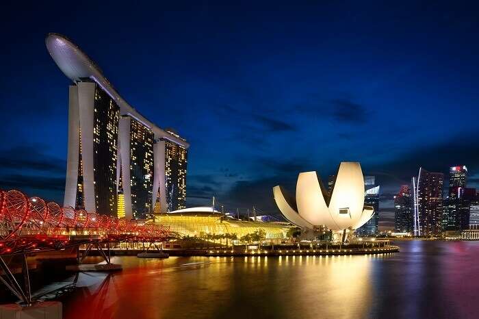 marina bay sands in singapore