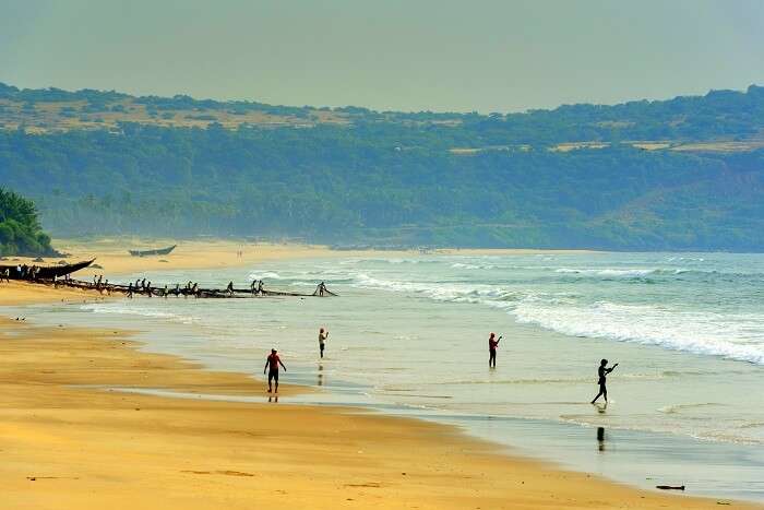 A breathtaking view of Kunkeshwar Beach Ratnagiri, one of the coolest places to visit in Maharashtra in summer