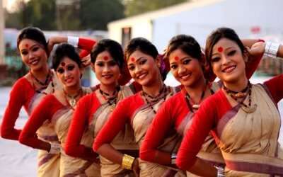 Women celebrating Bihu in Assam