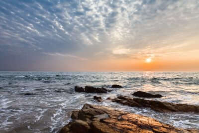 Enjoy the gorgeous beach views on 3 days in Goa trip