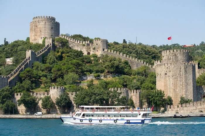 enjoy the cruise ride on bosporus