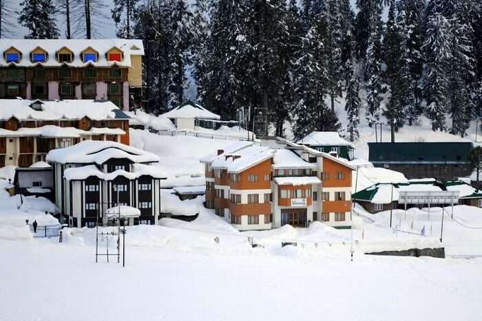 stay at Welcome Hotel Gulmarg kashmir