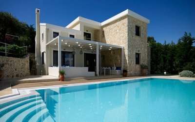 10 Best Villas In Greece For An Exotic Affair On The Island