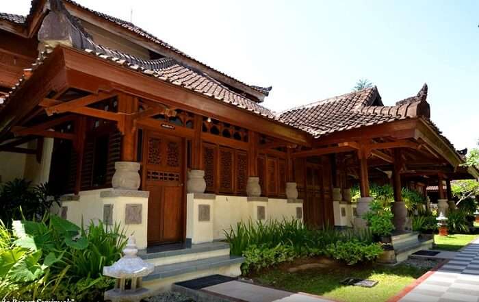 wonderful property offers the best services and camfort