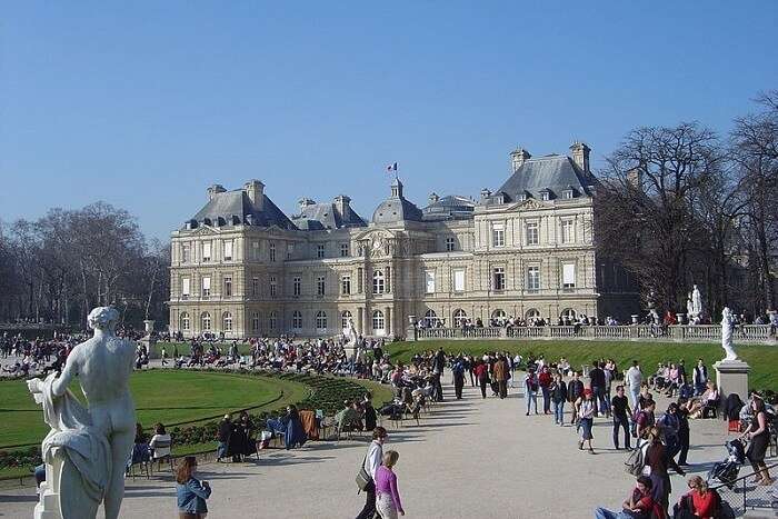 Luxembourg Park is a beautiful place to visit in Paris