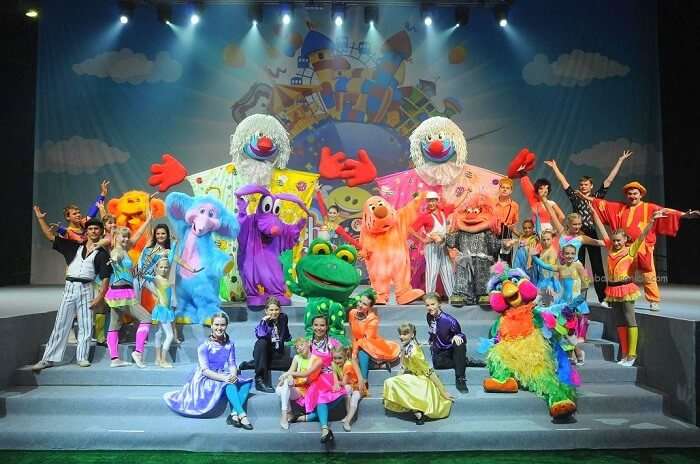 Take your kids to the best shows and game venues
