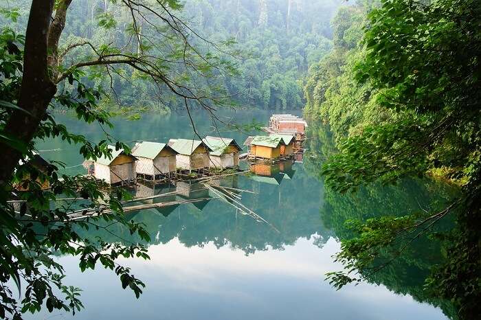 floating bungalows Khao Sok